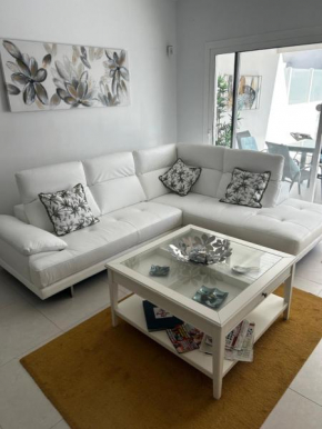 Villa Rosa Playa Blanca Luxury 2 bed 2 bath Villa with Private Pool, Patio